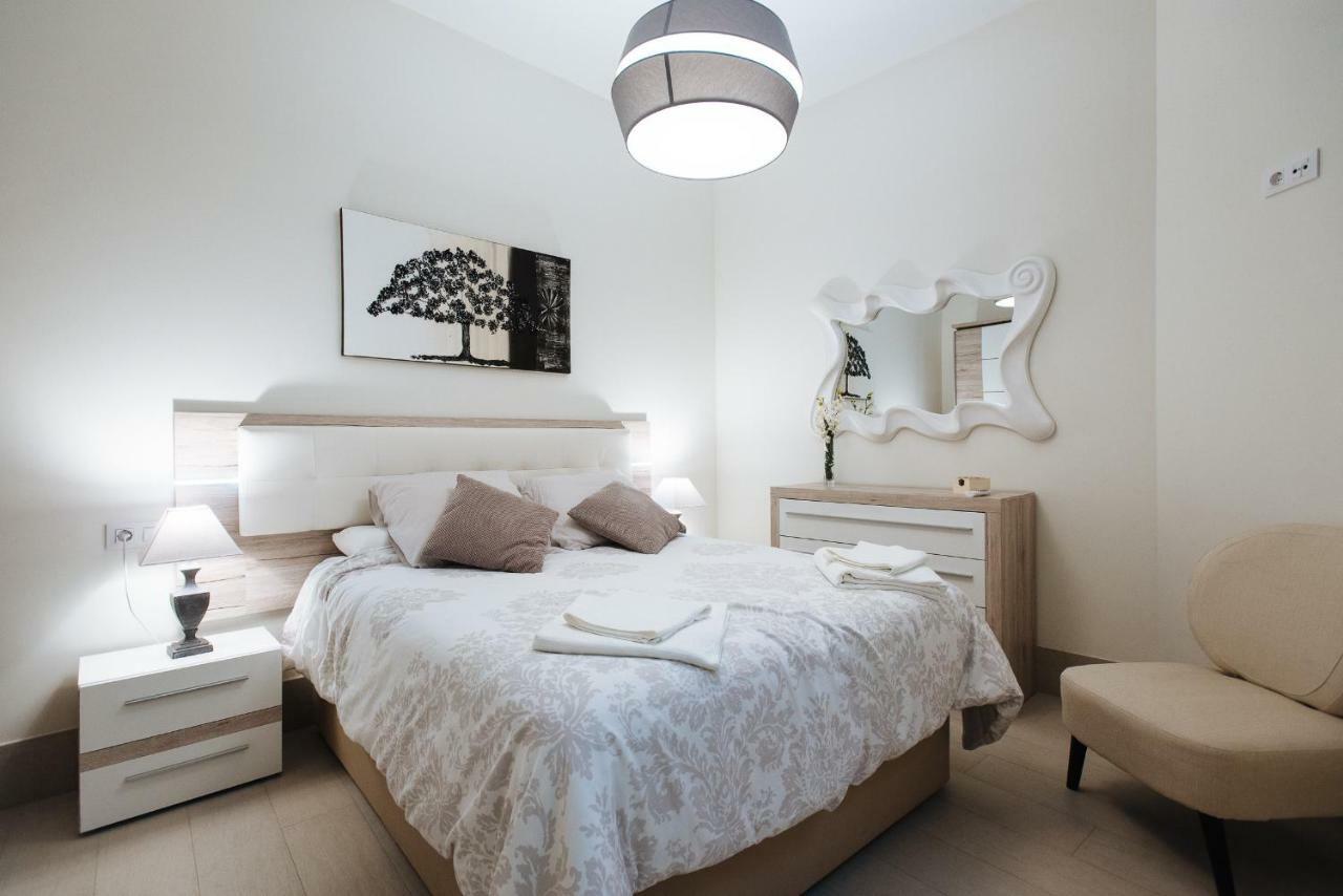Luxury Apartment Peñuelas Free Parking Sevilla Exterior foto