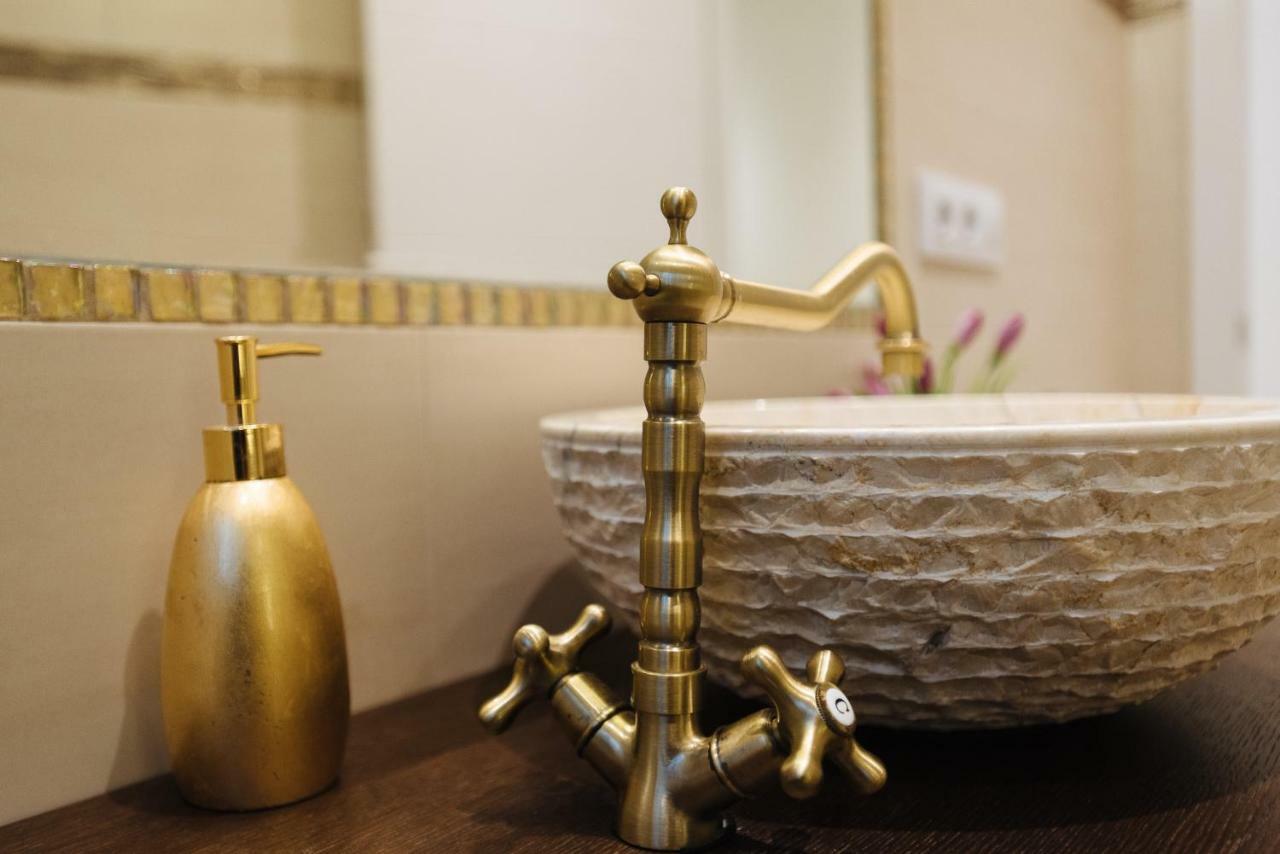 Luxury Apartment Peñuelas Free Parking Sevilla Exterior foto