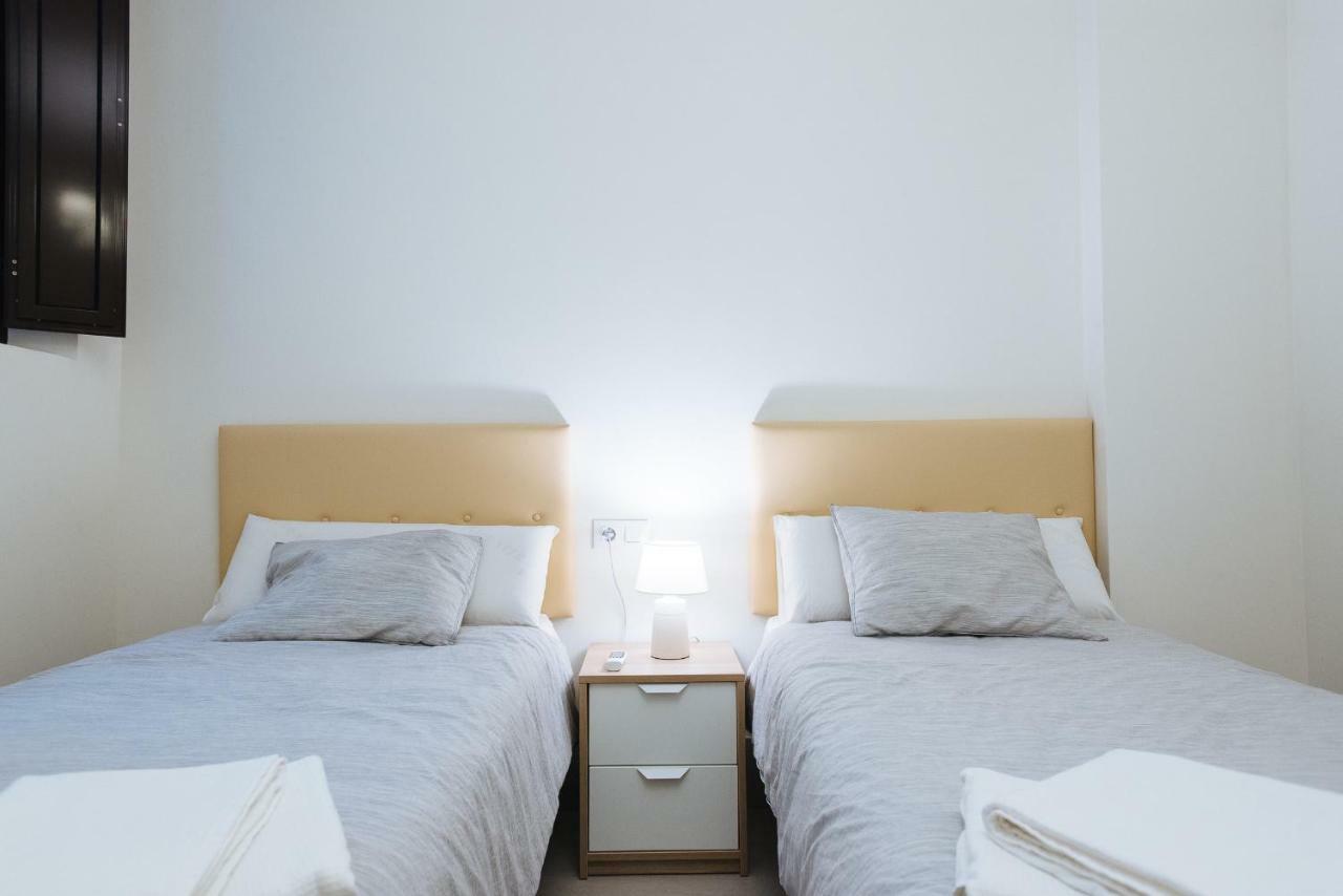 Luxury Apartment Peñuelas Free Parking Sevilla Exterior foto